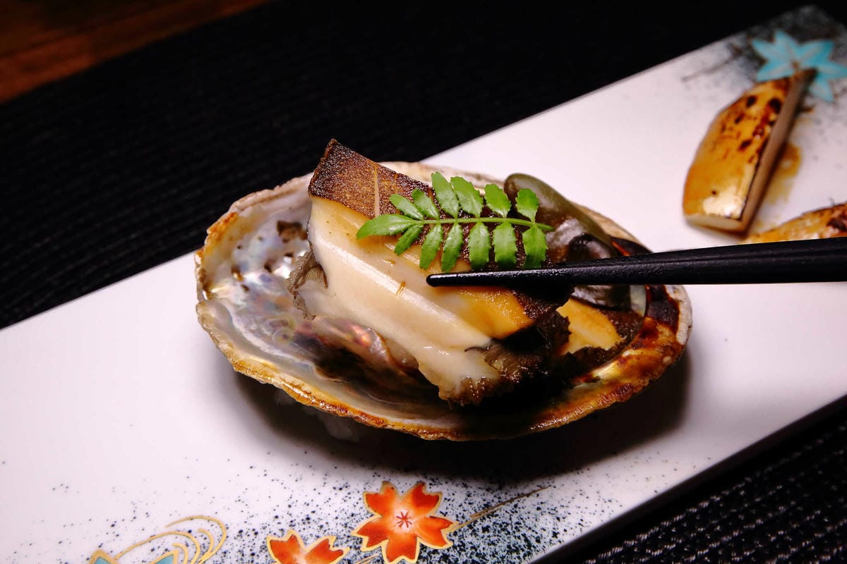 【食。台北】柳居 形意料理～大安區日式料理。無菜單料理視覺與味覺的創意美食饗宴，主廚上菜囉！