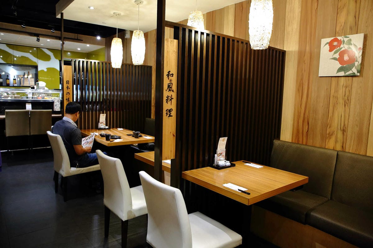 【食。板橋】鮨彩壽司 IrodoriSushi~板橋大遠百美食饗宴。充滿特色的日本料理，精緻割烹料理，海鮮寄世鍋有滿滿的海鮮美味