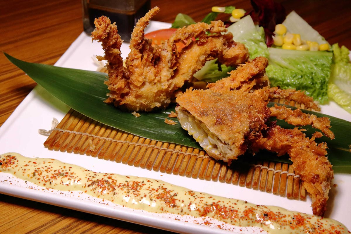 【食。板橋】鮨彩壽司 IrodoriSushi~板橋大遠百美食饗宴。充滿特色的日本料理，精緻割烹料理，海鮮寄世鍋有滿滿的海鮮美味