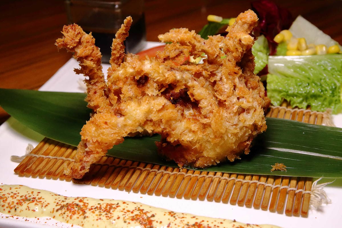 【食。板橋】鮨彩壽司 IrodoriSushi~板橋大遠百美食饗宴。充滿特色的日本料理，精緻割烹料理，海鮮寄世鍋有滿滿的海鮮美味