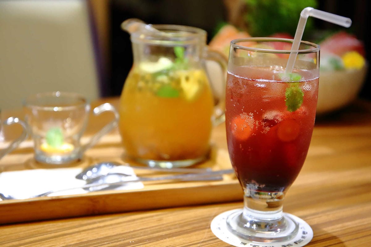 【食。板橋】鮨彩壽司 IrodoriSushi~板橋大遠百美食饗宴。充滿特色的日本料理，精緻割烹料理，海鮮寄世鍋有滿滿的海鮮美味