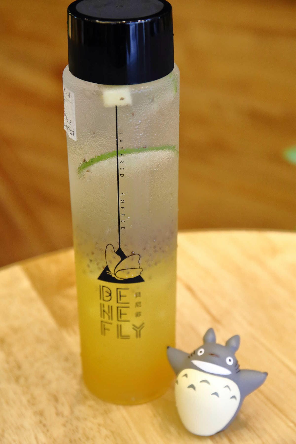 【食。士林】貝尼菲 Benefly～2017夏季必喝！士林也是IG打卡景點，絕美夢幻漸層飲，每一款都想喝。。。