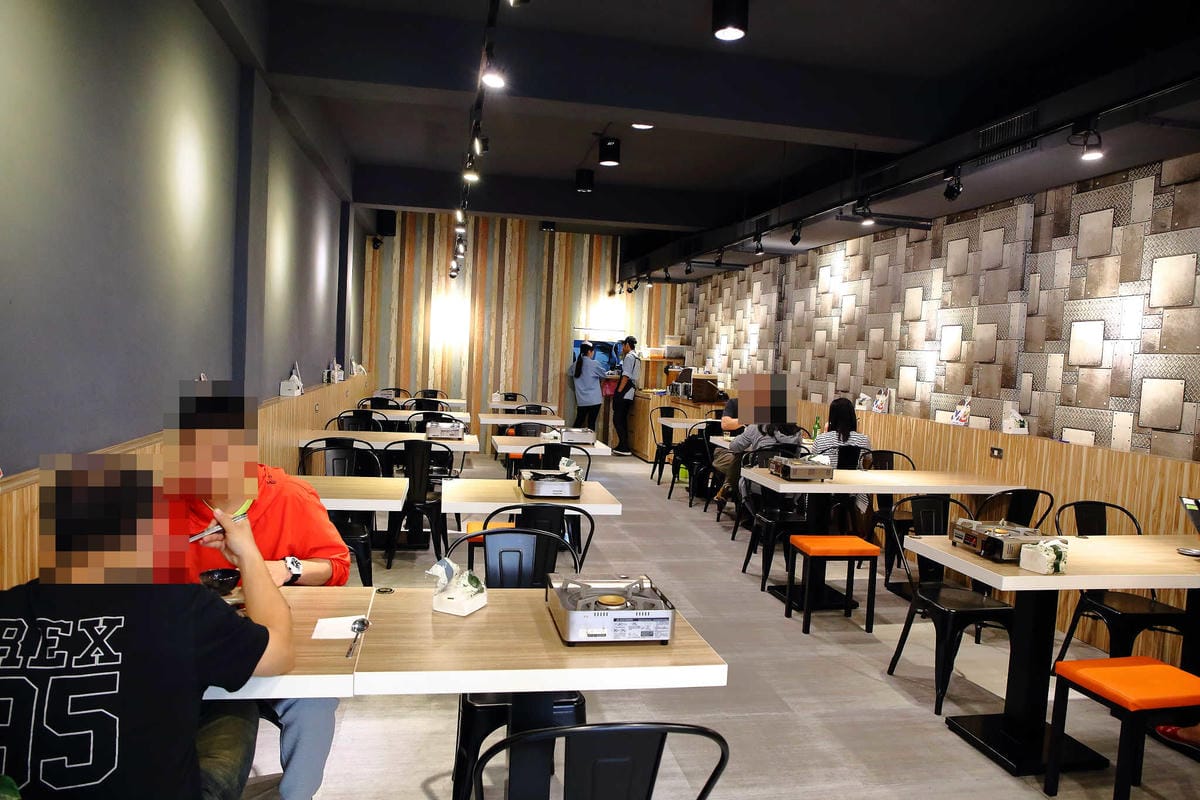 【食。八德】狎鷗嵉(八德分店)~大湳商圈平價韓式料理。經濟雙人套餐、小菜吃到飽(已歇業)