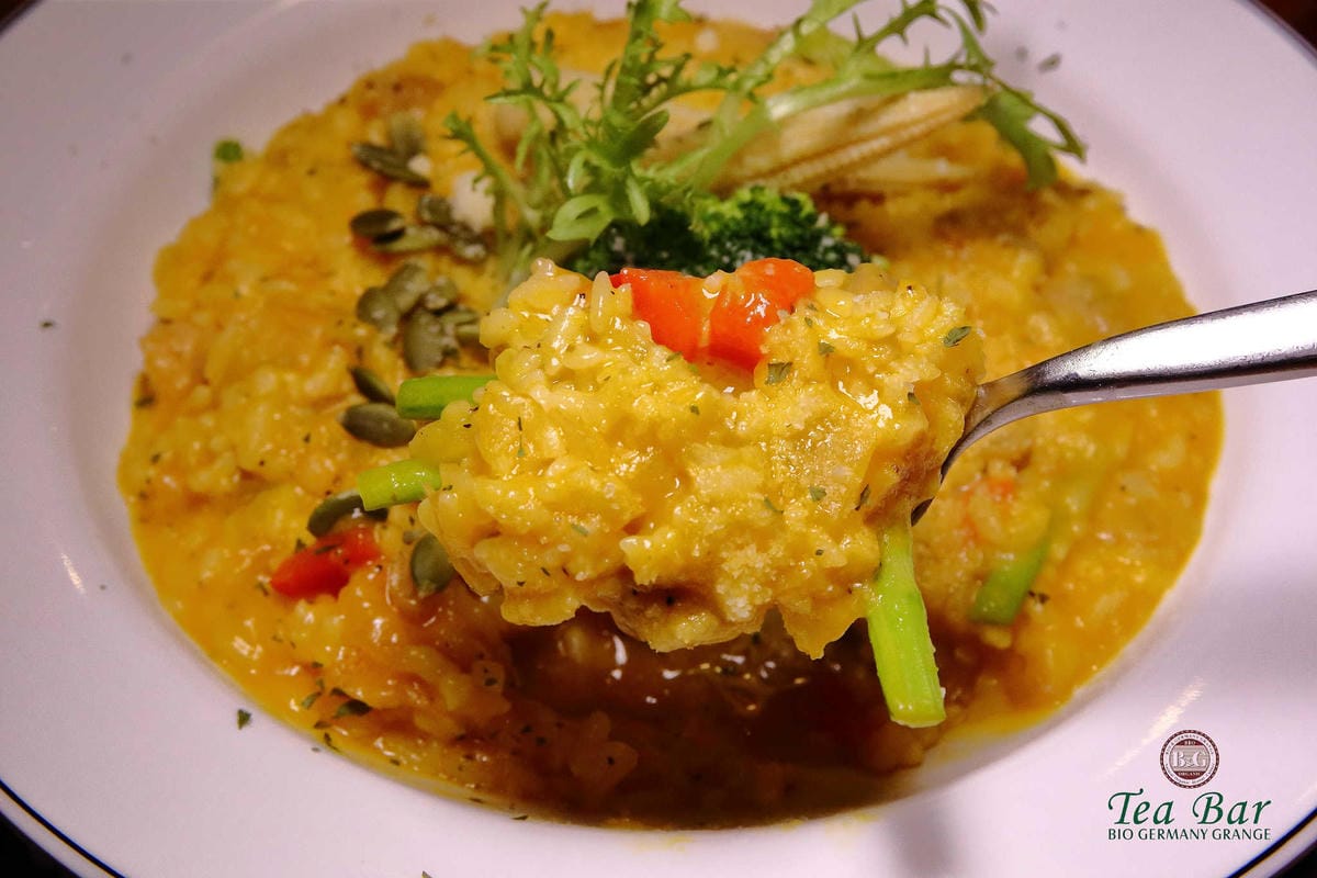 【食。台北】B&G德國農莊德式精品餐廳~信義區美食。Bellavita精品餐廳推出全新餐點，無咖啡因的天然有機草本茶，喝茶聊天吃美食的好所在