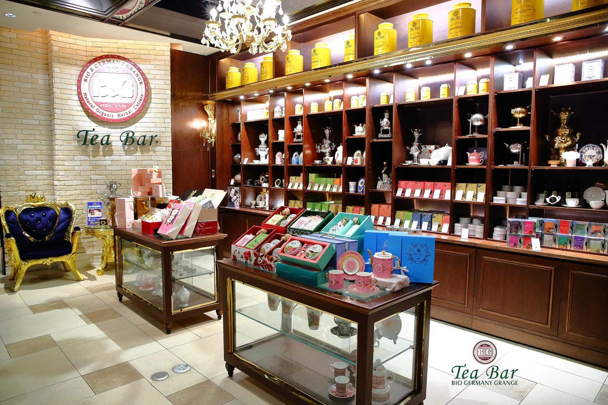 【食。台北】B&G德國農莊德式精品餐廳~信義區美食。Bellavita精品餐廳推出全新餐點，無咖啡因的天然有機草本茶，喝茶聊天吃美食的好所在