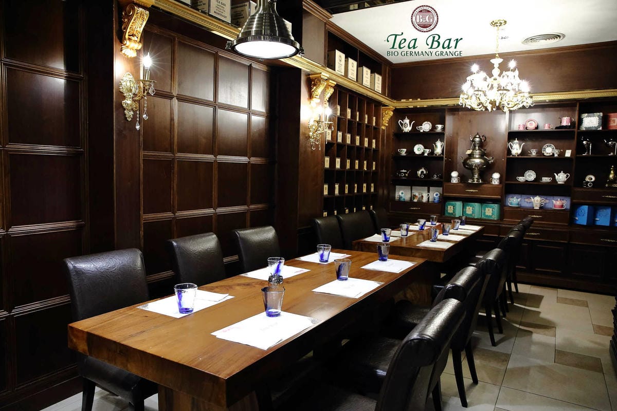 【食。台北】B&G德國農莊德式精品餐廳~信義區美食。Bellavita精品餐廳推出全新餐點，無咖啡因的天然有機草本茶，喝茶聊天吃美食的好所在