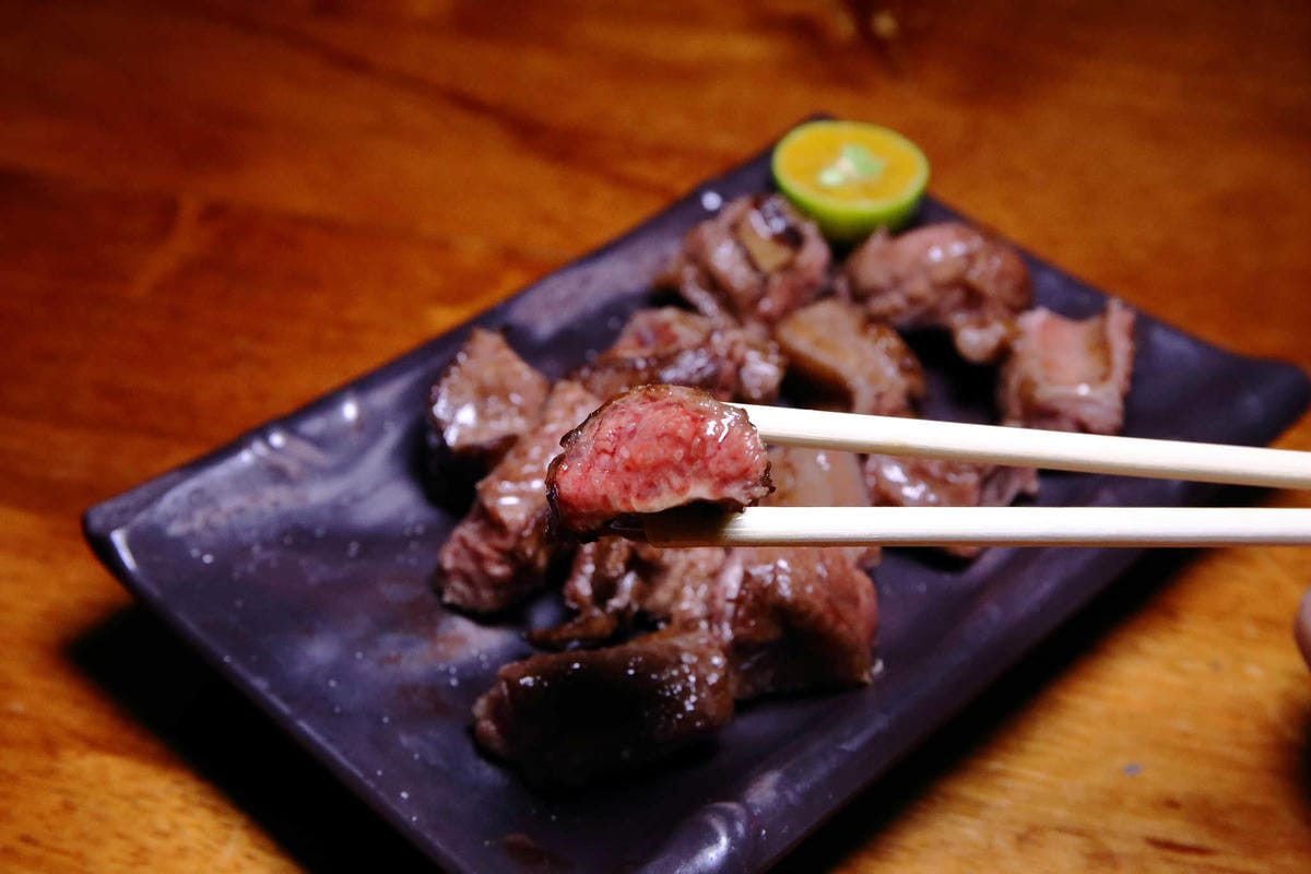 【食。板橋】IN9串燒barrr-南雅店～南雅夜市新開店。串燒啤酒吧平價又美味，激推店家！（已歇業）