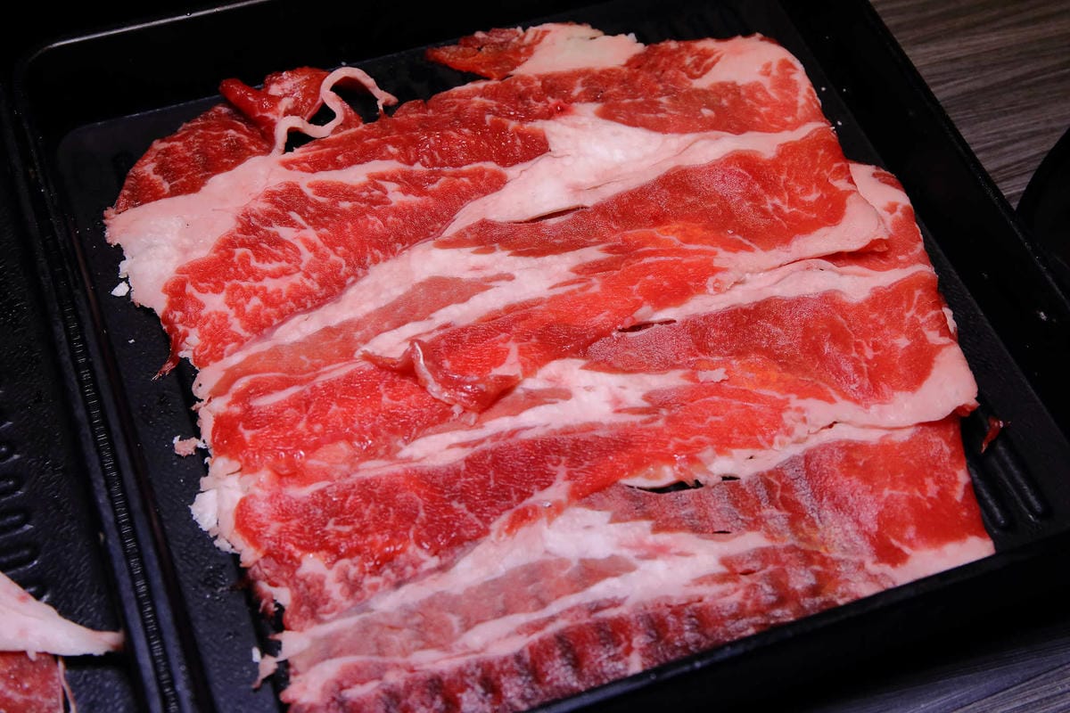 【食。台北】醉麻辣～東區必吃麻辣鴛鴦鍋吃到飽。肉品、海鮮單點現切、Häagen-Dazs冰淇淋，任你吃到飽！