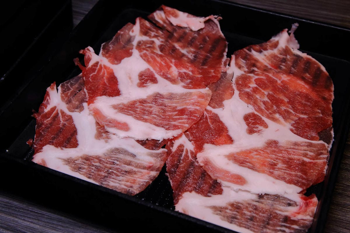 【食。台北】醉麻辣～東區必吃麻辣鴛鴦鍋吃到飽。肉品、海鮮單點現切、Häagen-Dazs冰淇淋，任你吃到飽！