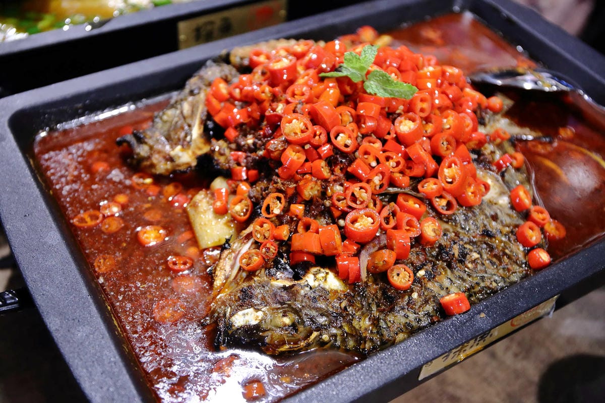 【食。台中】探魚〜2017年必吃！中國最火紅烤魚品牌隆重登場！美味深藏在辣味下…(已歇業)
