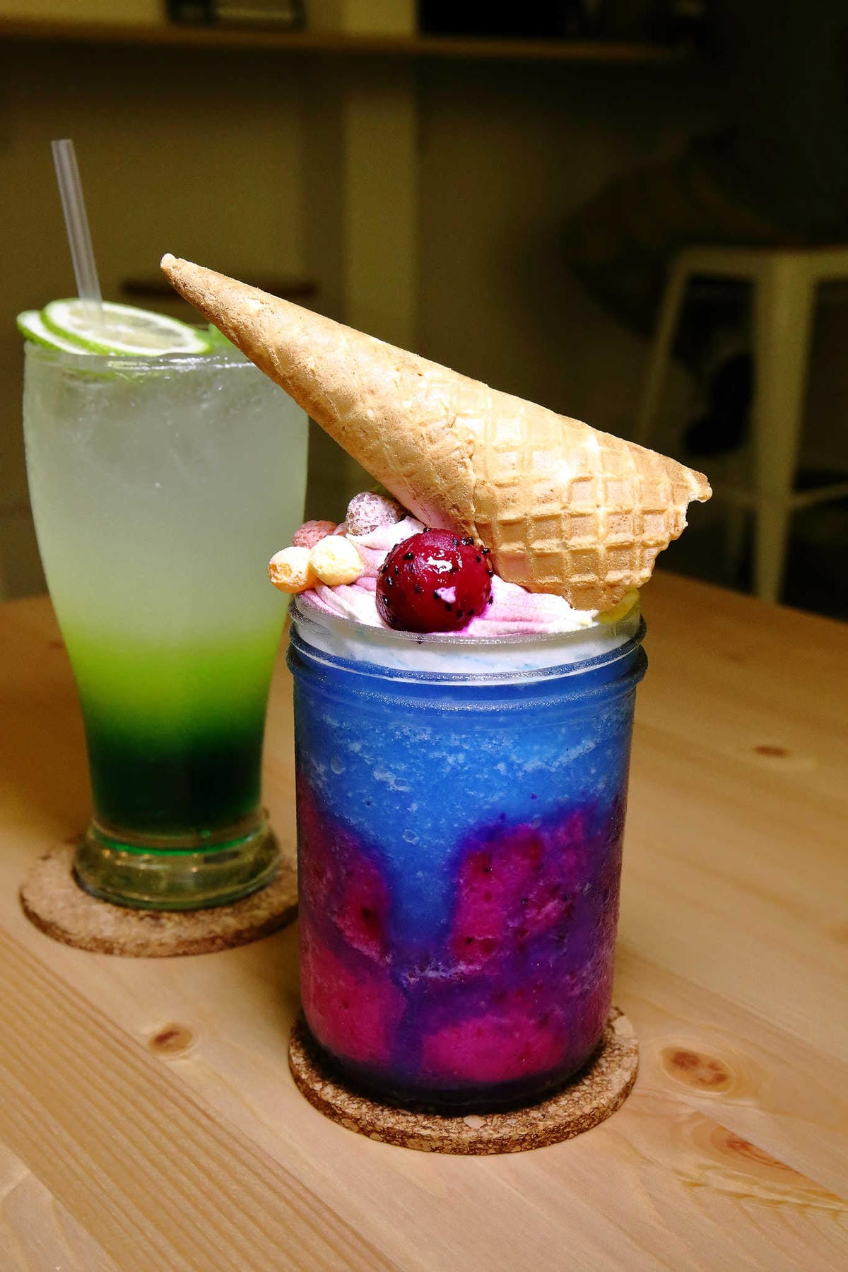 【食。萬華】Al revés 顛倒餐廳〜新開店！西門町義大利麵下午茶。簡約英倫風，全天候提供輕食及早午餐的餐廳