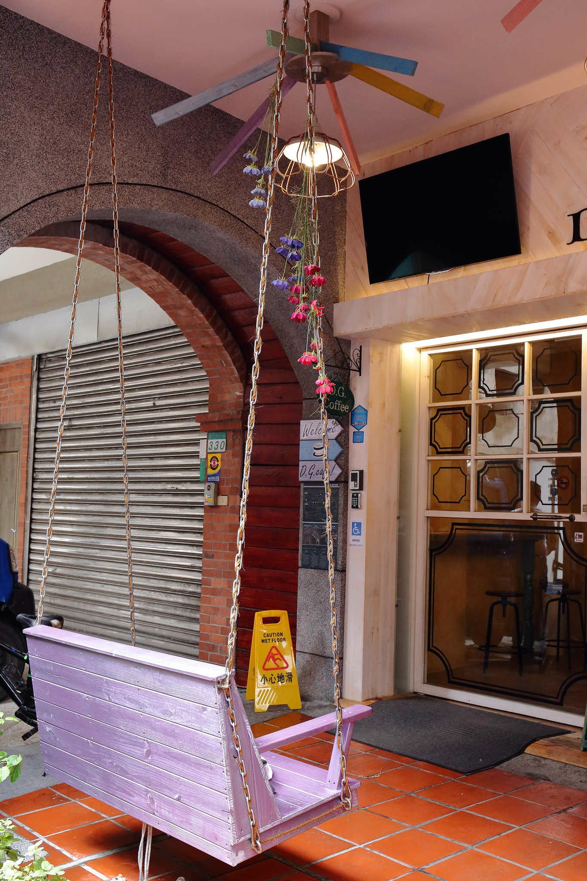 【食。台北】D.G Café〜大同區/早午餐下午茶。歐式鄉村風,彷彿走進走進夢幻空間,IG打卡拍照火爆熱點!