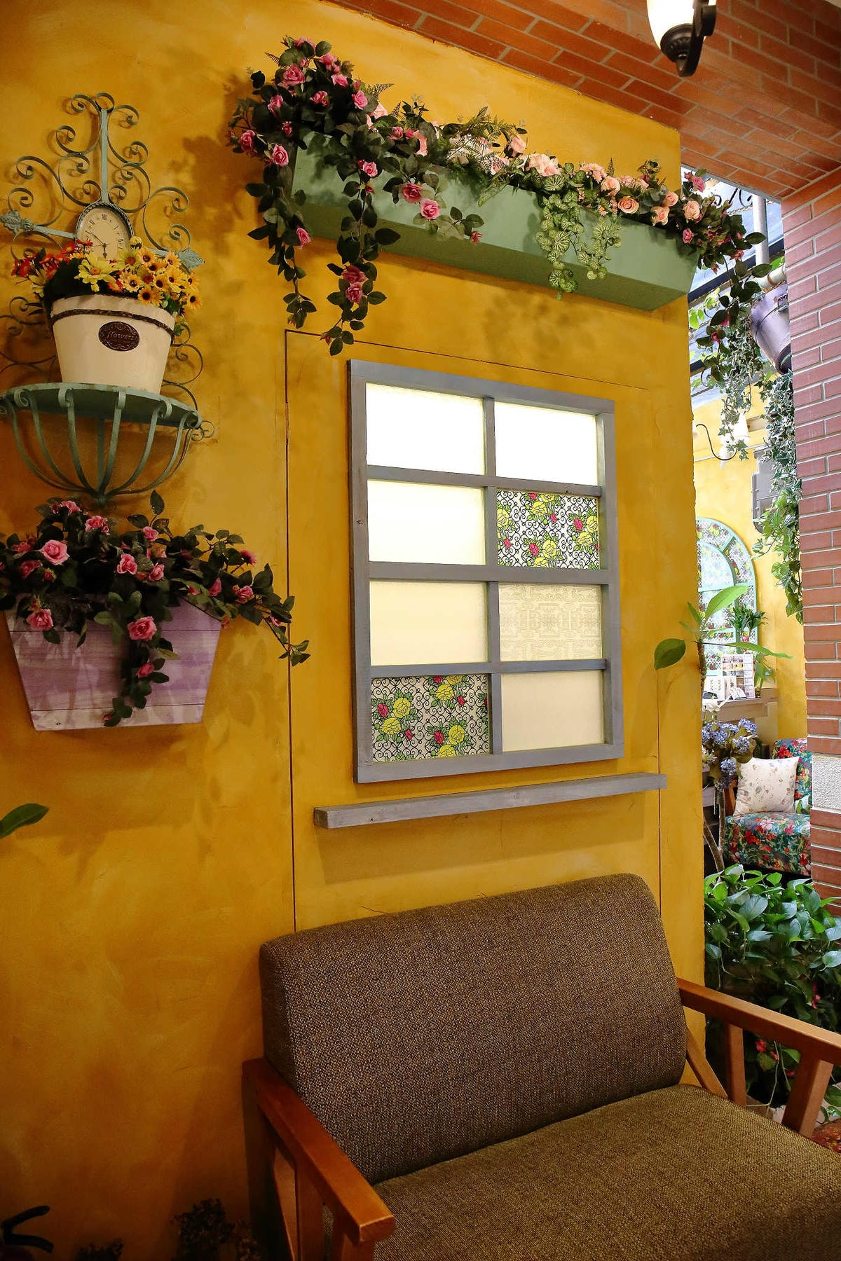 【食。台北】D.G Café〜大同區/早午餐下午茶。歐式鄉村風,彷彿走進走進夢幻空間,IG打卡拍照火爆熱點!