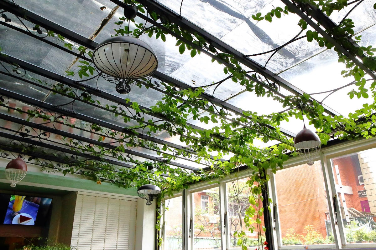 【食。台北】D.G Café〜大同區/早午餐下午茶。歐式鄉村風,彷彿走進走進夢幻空間,IG打卡拍照火爆熱點!