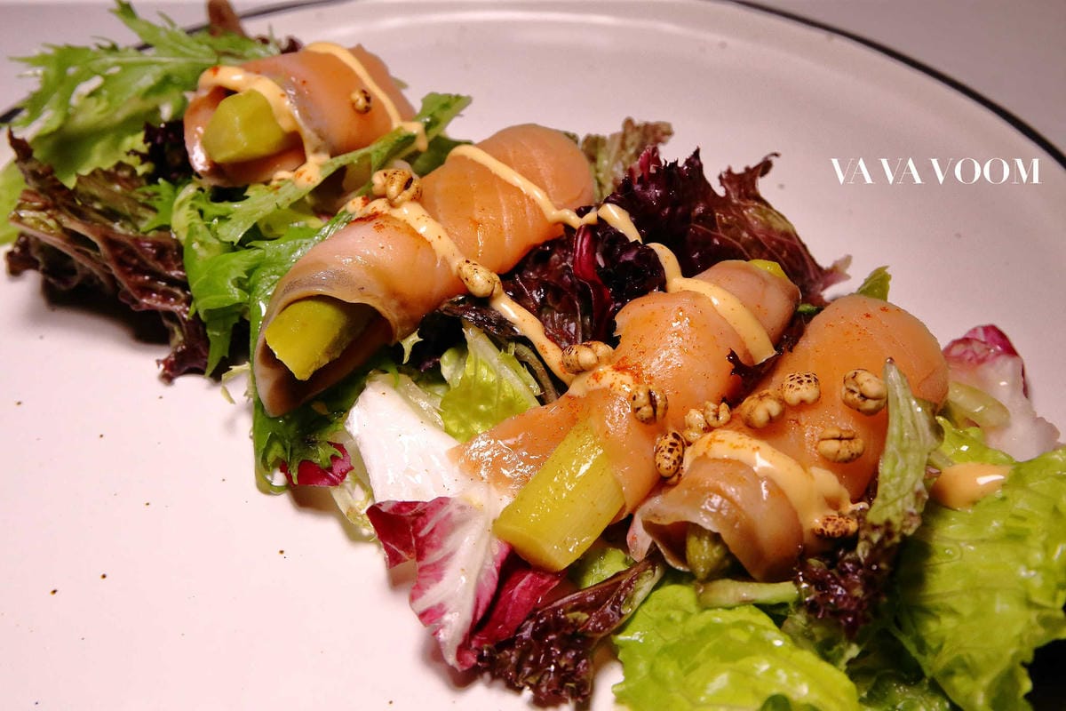 【食。台北】VA VA VOOM〜時尚趴初體驗。搖身一變韓劇中公主，少女專屬拍不停的乾燥花歐式酒吧餐廳