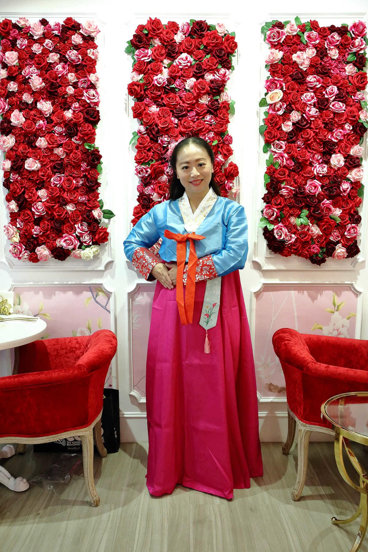 【食。台北】VA VA VOOM〜時尚趴初體驗。搖身一變韓劇中公主，少女專屬拍不停的乾燥花歐式酒吧餐廳