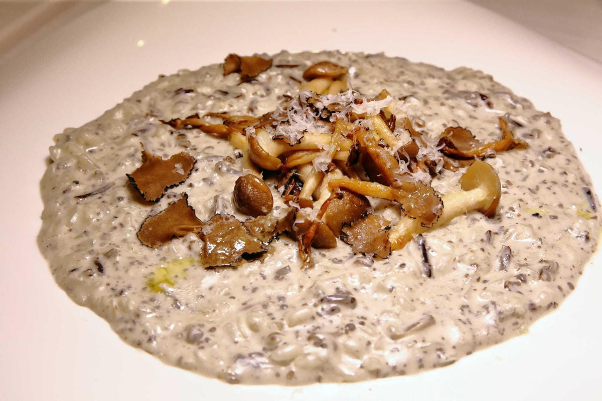 【食。台北】VA VA VOOM〜時尚趴初體驗。搖身一變韓劇中公主，少女專屬拍不停的乾燥花歐式酒吧餐廳