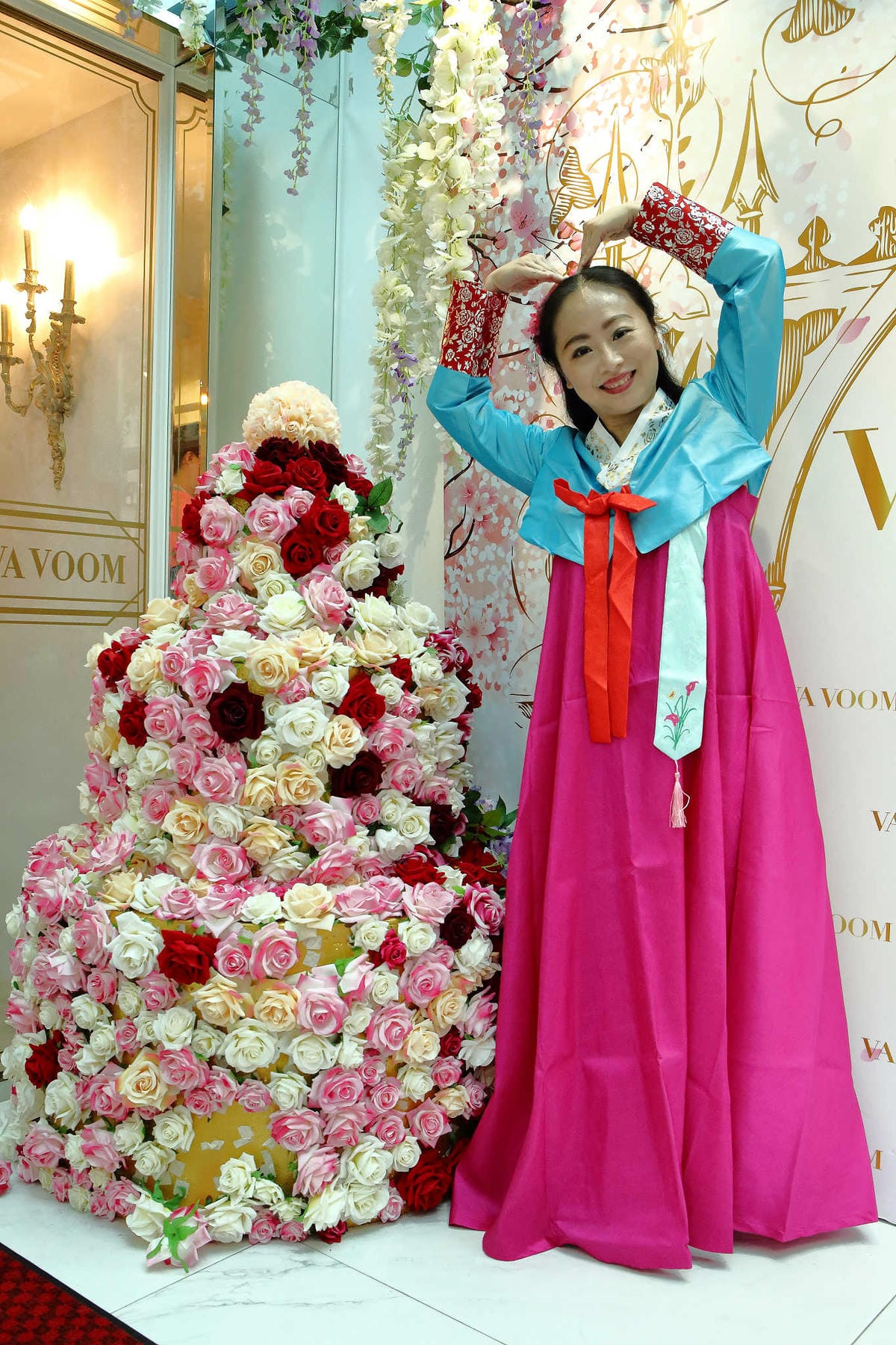 【食。台北】VA VA VOOM〜時尚趴初體驗。搖身一變韓劇中公主，少女專屬拍不停的乾燥花歐式酒吧餐廳