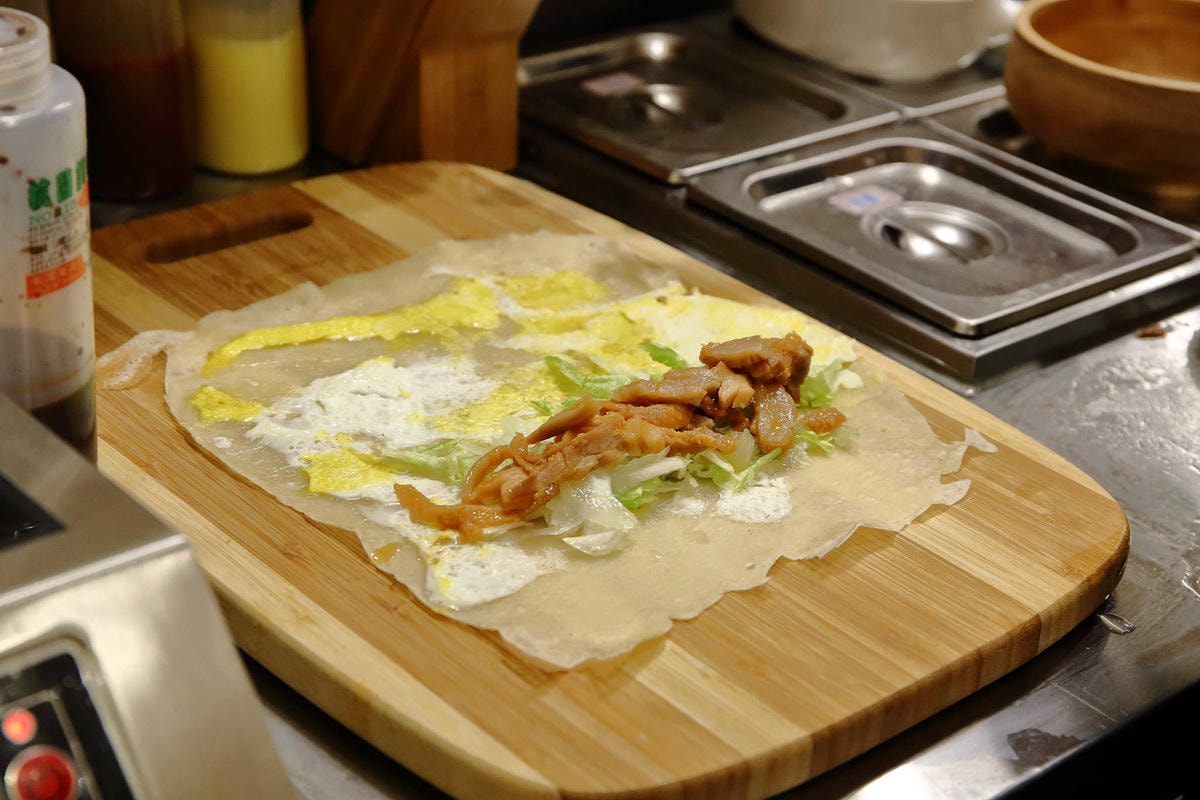 【食。竹北】天光初見 日法薄餅 果昔製造所〜新開店。道地法式薄餅、可麗餅點心,來趟味蕾的浪漫之旅(已歇業)