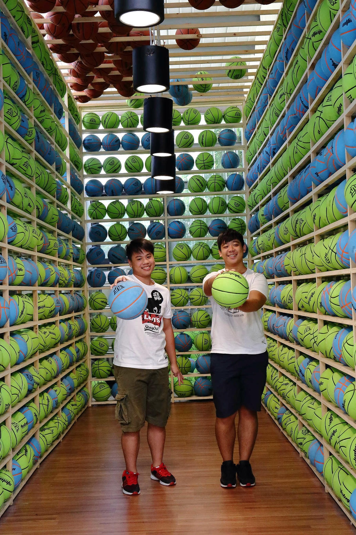 【遊。台中】沙鹿夢想街〜最新、IG夯打卡!超夢幻運動風裝置藝術,把你的創意玩大一點!