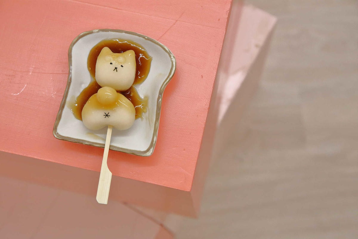 【食。楊梅】WakeWake 醒醒工作室〜可愛粉紅少女心爆發的新打卡點!柴犬糰子X草莓剉冰絕配組合,沒有私訊預約絕對吃不到!(已歇業)