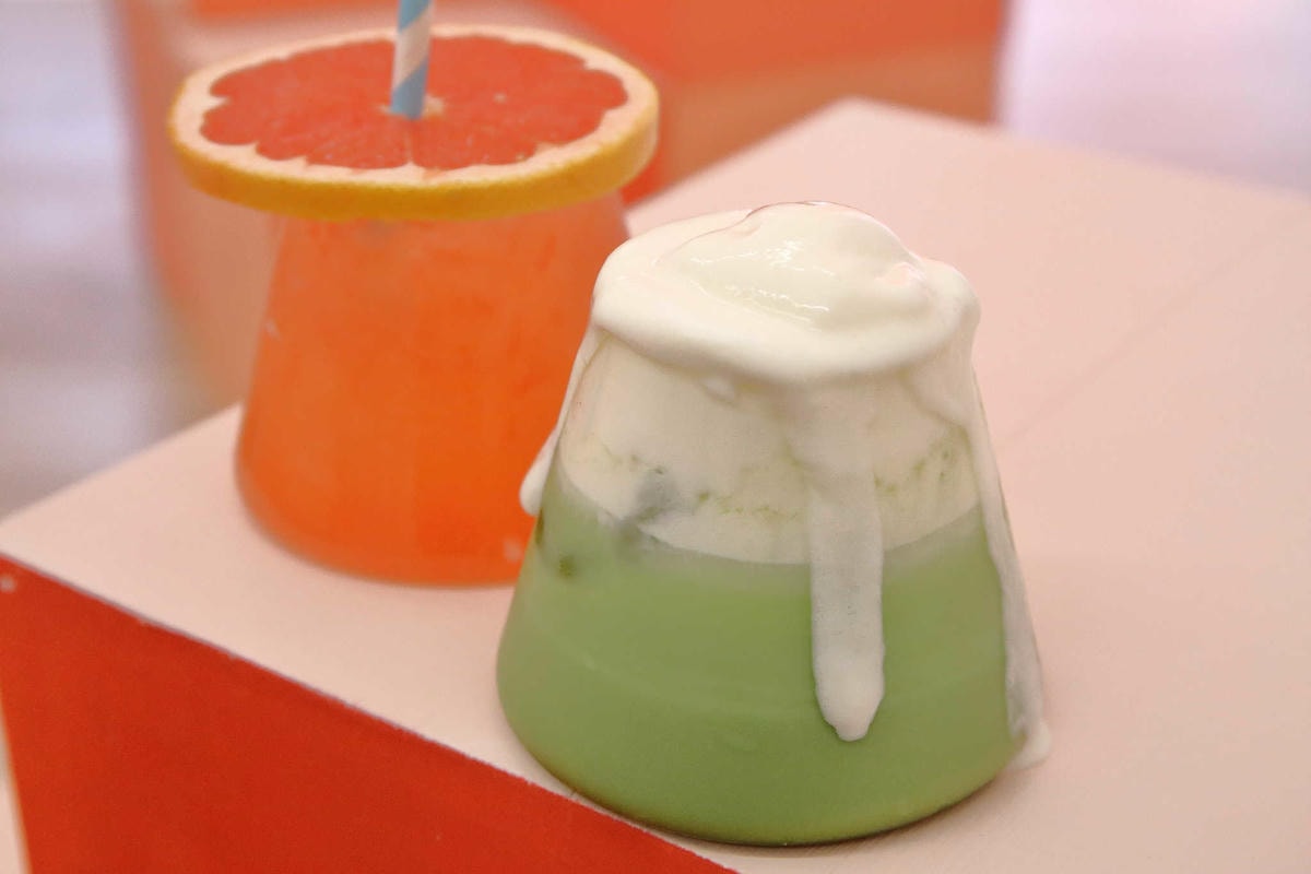 【食。楊梅】WakeWake 醒醒工作室〜可愛粉紅少女心爆發的新打卡點!柴犬糰子X草莓剉冰絕配組合,沒有私訊預約絕對吃不到!(已歇業)