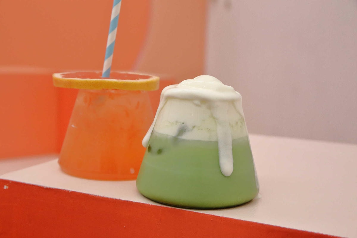 【食。楊梅】WakeWake 醒醒工作室〜可愛粉紅少女心爆發的新打卡點!柴犬糰子X草莓剉冰絕配組合,沒有私訊預約絕對吃不到!(已歇業)