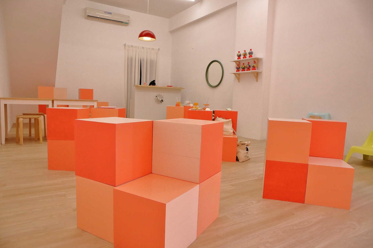 【食。楊梅】WakeWake 醒醒工作室〜可愛粉紅少女心爆發的新打卡點!柴犬糰子X草莓剉冰絕配組合,沒有私訊預約絕對吃不到!(已歇業)