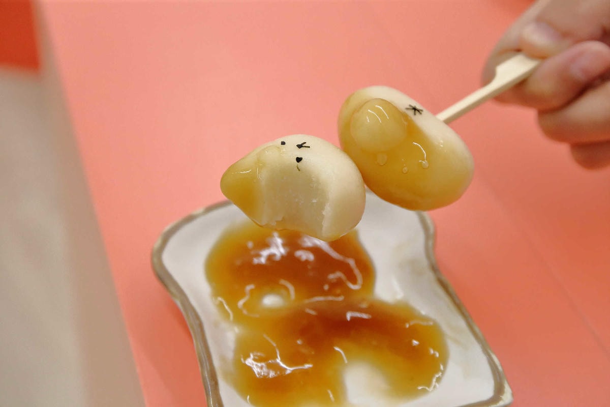 【食。楊梅】WakeWake 醒醒工作室〜可愛粉紅少女心爆發的新打卡點!柴犬糰子X草莓剉冰絕配組合,沒有私訊預約絕對吃不到!(已歇業)