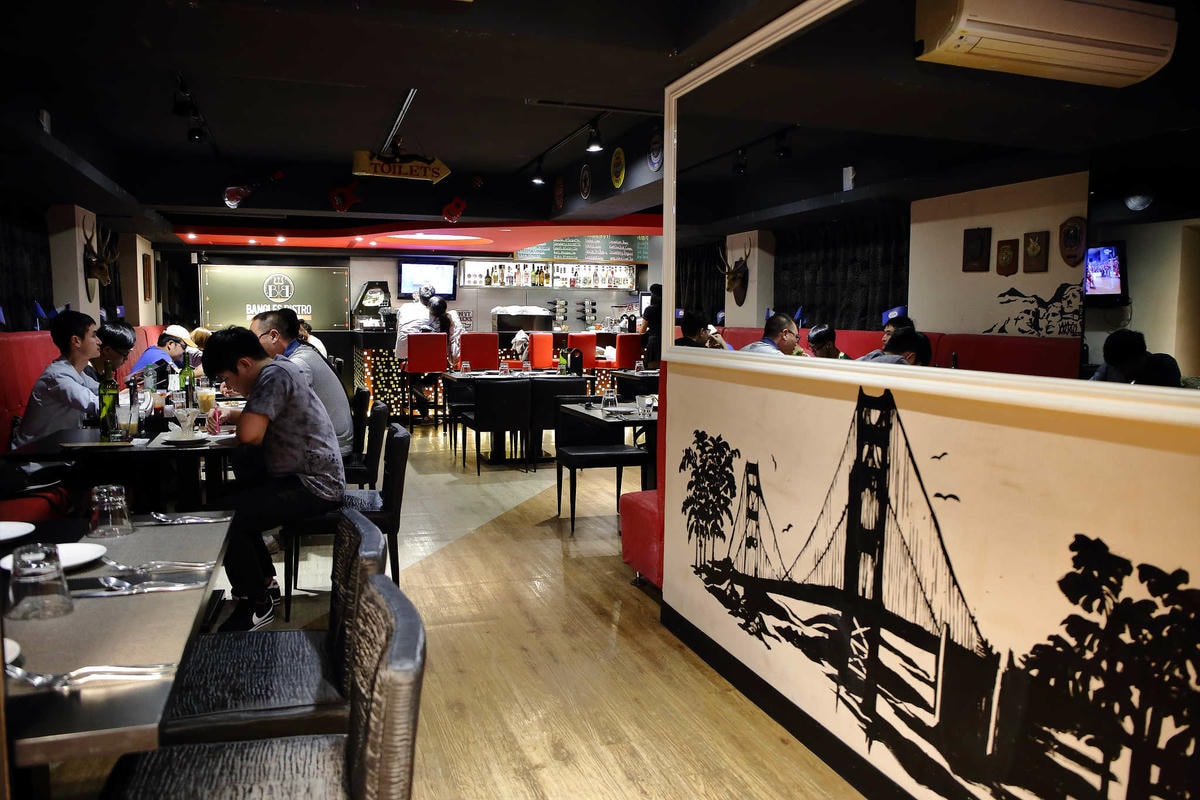 【食。中壢】Bangles Bistro 班格斯西式餐館〜頂級牛排餐廳,大口吃肉才痛快!這股滋味好難忘!(已歇業)