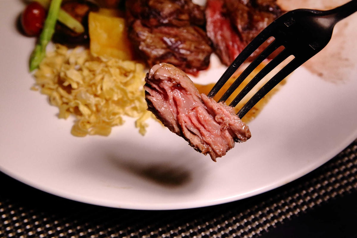 【食。中壢】Bangles Bistro 班格斯西式餐館〜頂級牛排餐廳,大口吃肉才痛快!這股滋味好難忘!(已歇業)