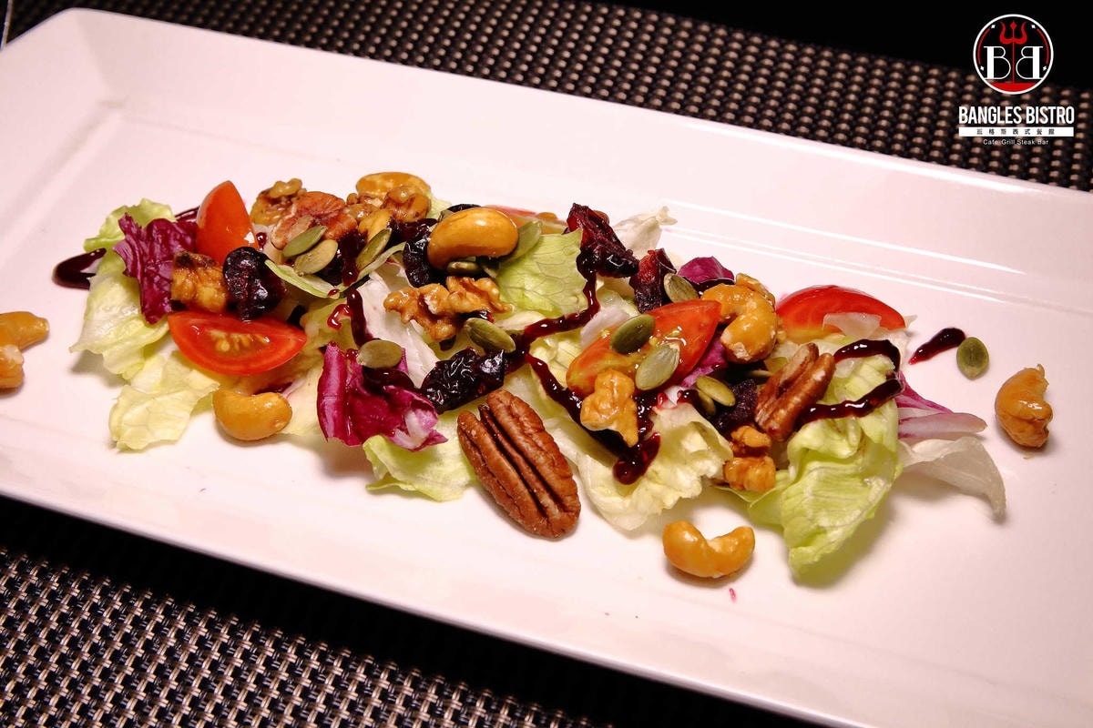 【食。中壢】Bangles Bistro 班格斯西式餐館〜頂級牛排餐廳,大口吃肉才痛快!這股滋味好難忘!(已歇業)