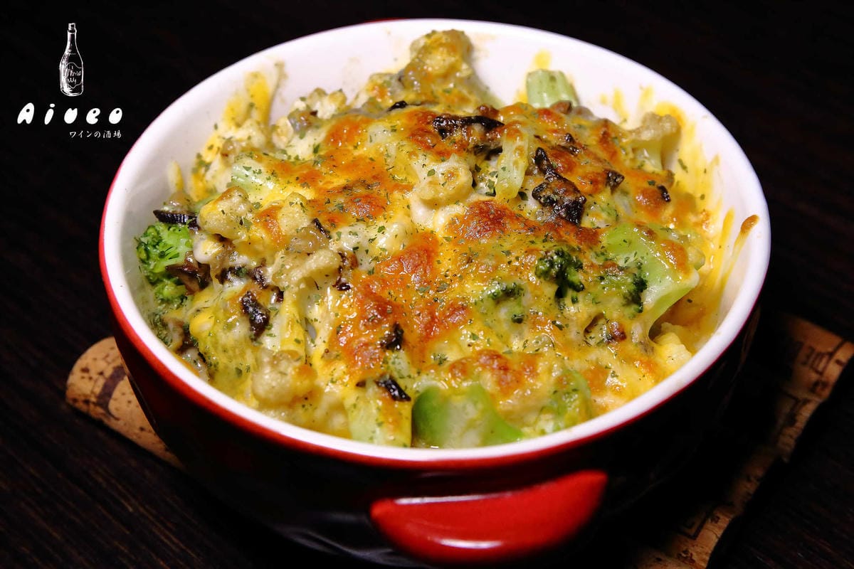 【食。台北】Aiueo ワインの酒場〜想要輕鬆喝一杯的時候！創意多國元素融入，顛覆想像餐酒館，文青最愛！