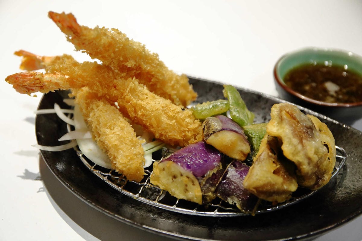 【食。永和】赤舌串燒居酒屋〜銅板價大啖串燒x小酌，超有氣氛的日式平價居酒屋！(已歇業)