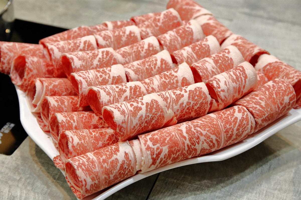 【食。永和】上官木桶鍋〜新開幕！痛風系美食襲永和！浮誇大份量，海鮮派與肉食者一次滿足！