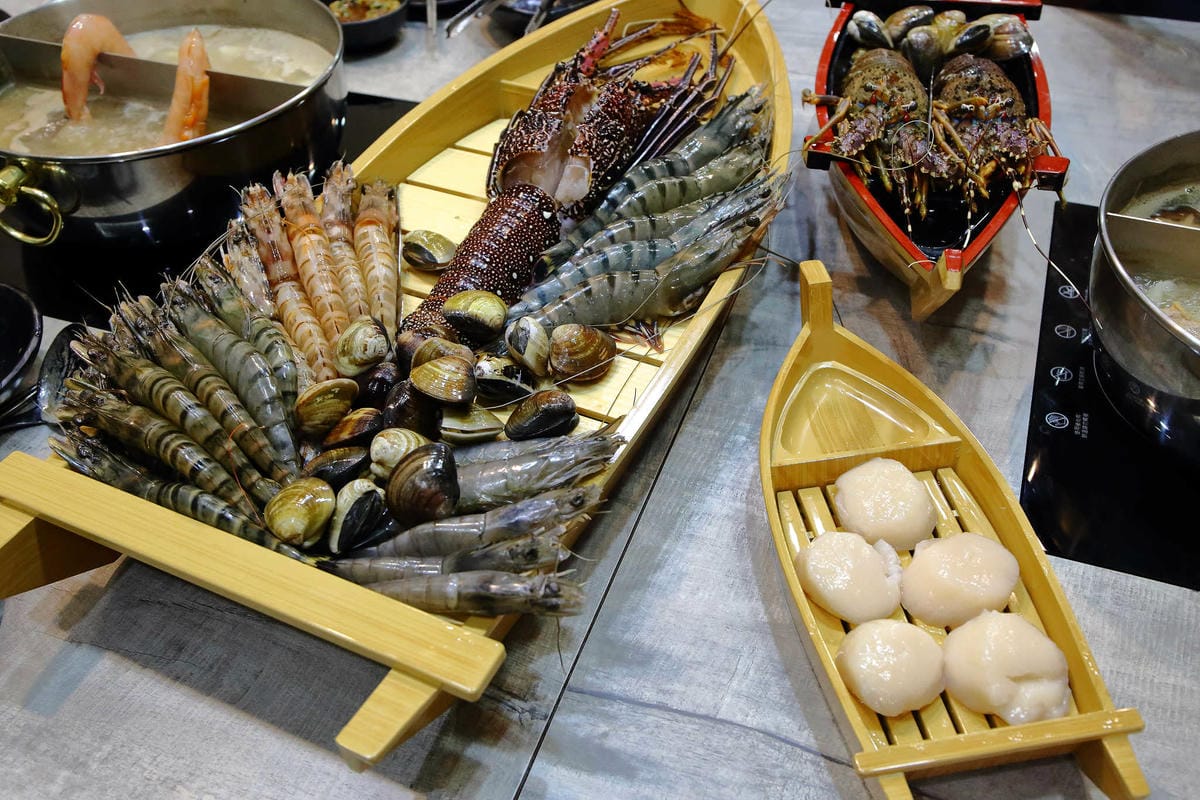 【食。永和】上官木桶鍋〜新開幕！痛風系美食襲永和！浮誇大份量，海鮮派與肉食者一次滿足！