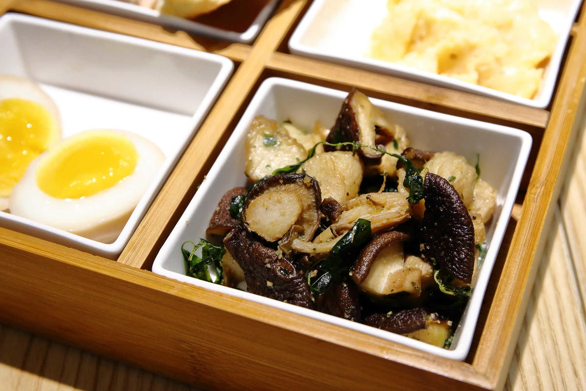 【食。永和】9宮格早午餐〜永和四號公園新開幕早午餐。繽紛迷你的九宮格,精緻又多元化,一次就滿足!