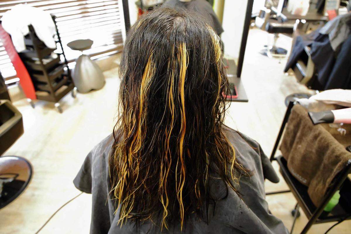 【美髮。台北】小資女最愛的染護髮H color〜台北東區髮廊 / 剪、染髮 / 結構式護髮 / 資生堂染劑。專屬於夏天的髮色!超浪漫、讓人心動的顏色啊〜