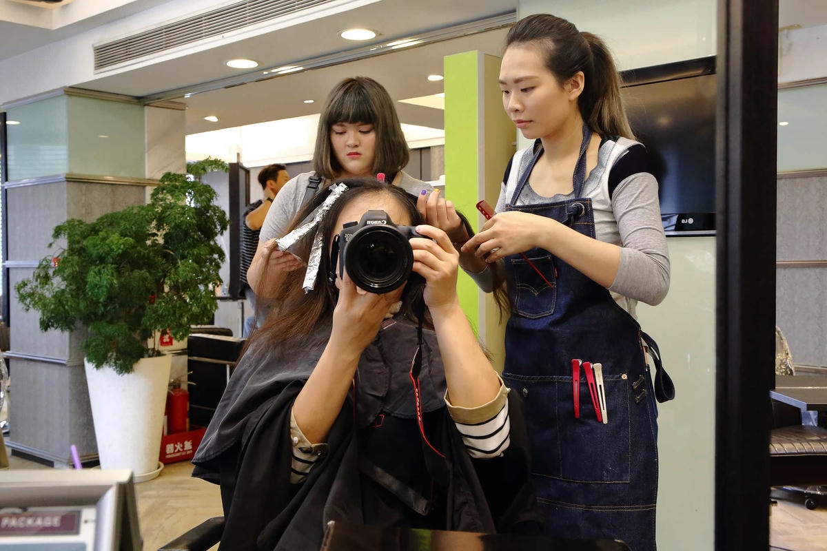 【美髮。台北】小資女最愛的染護髮H color〜台北東區髮廊 / 剪、染髮 / 結構式護髮 / 資生堂染劑。專屬於夏天的髮色!超浪漫、讓人心動的顏色啊〜