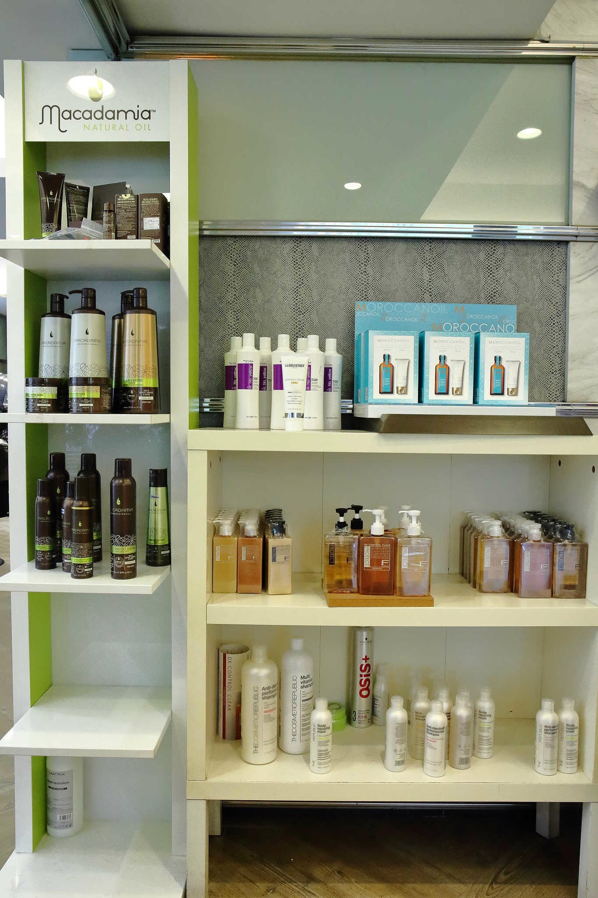 【美髮。台北】小資女最愛的染護髮H color〜台北東區髮廊 / 剪、染髮 / 結構式護髮 / 資生堂染劑。專屬於夏天的髮色!超浪漫、讓人心動的顏色啊〜