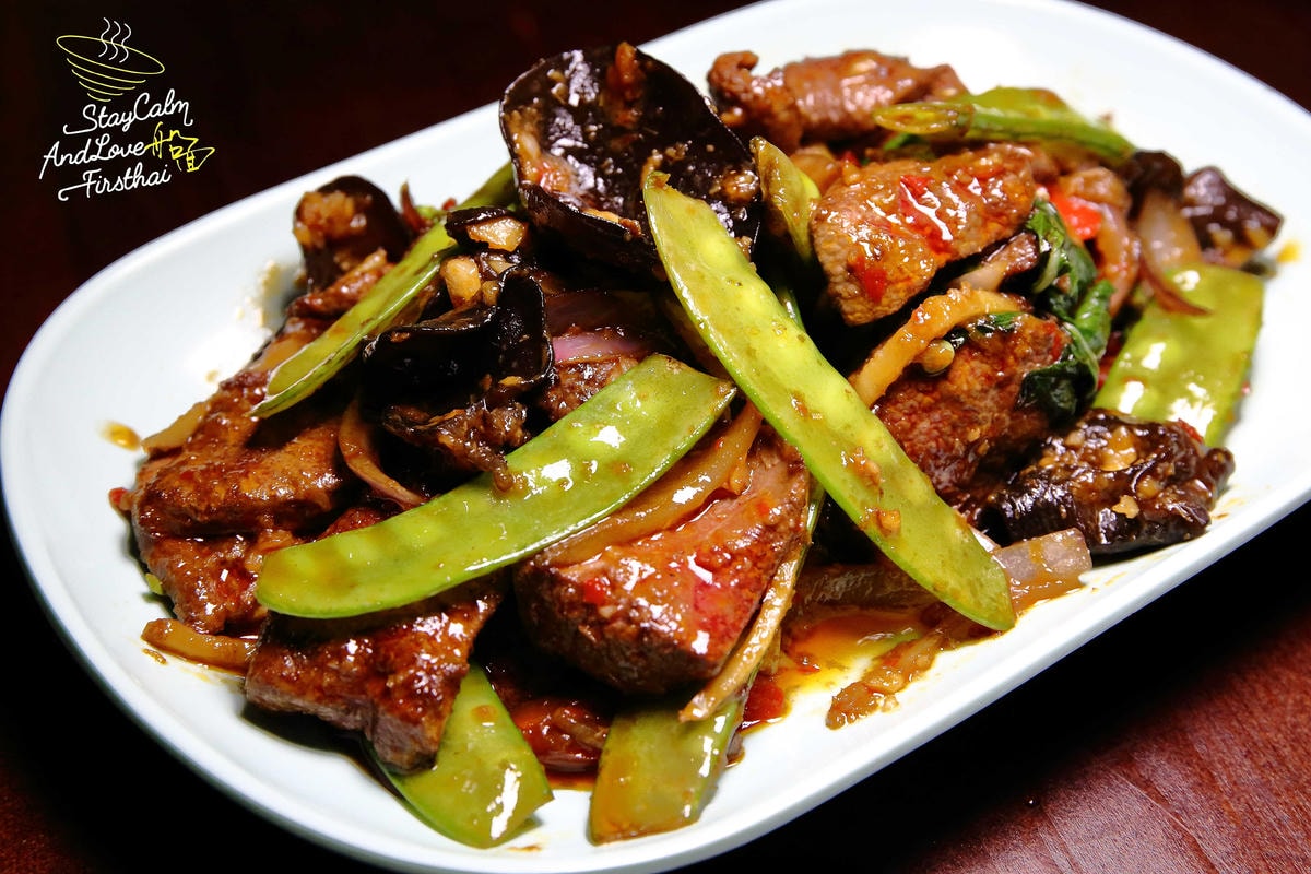 【食。台北】甲泰船麵〜東區/泰式料理。絕對道地!不用出國也能有道地泰國街頭美食!