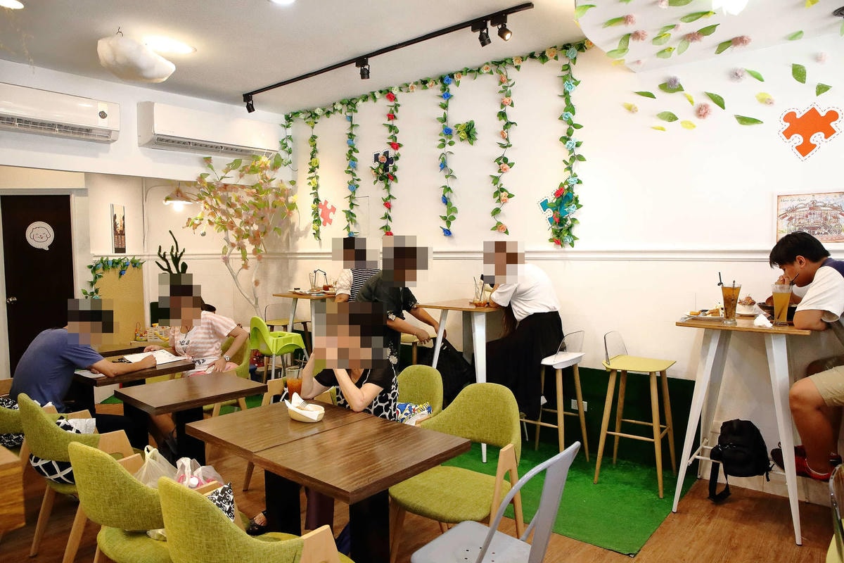 【食。中和】SUN BOY 陽光男孩餐飲店〜IG熱門打卡點。女孩們,這裡有繽紛色彩花牆,好喝的花草茶花辦果粒統統看得到!(已歇業)