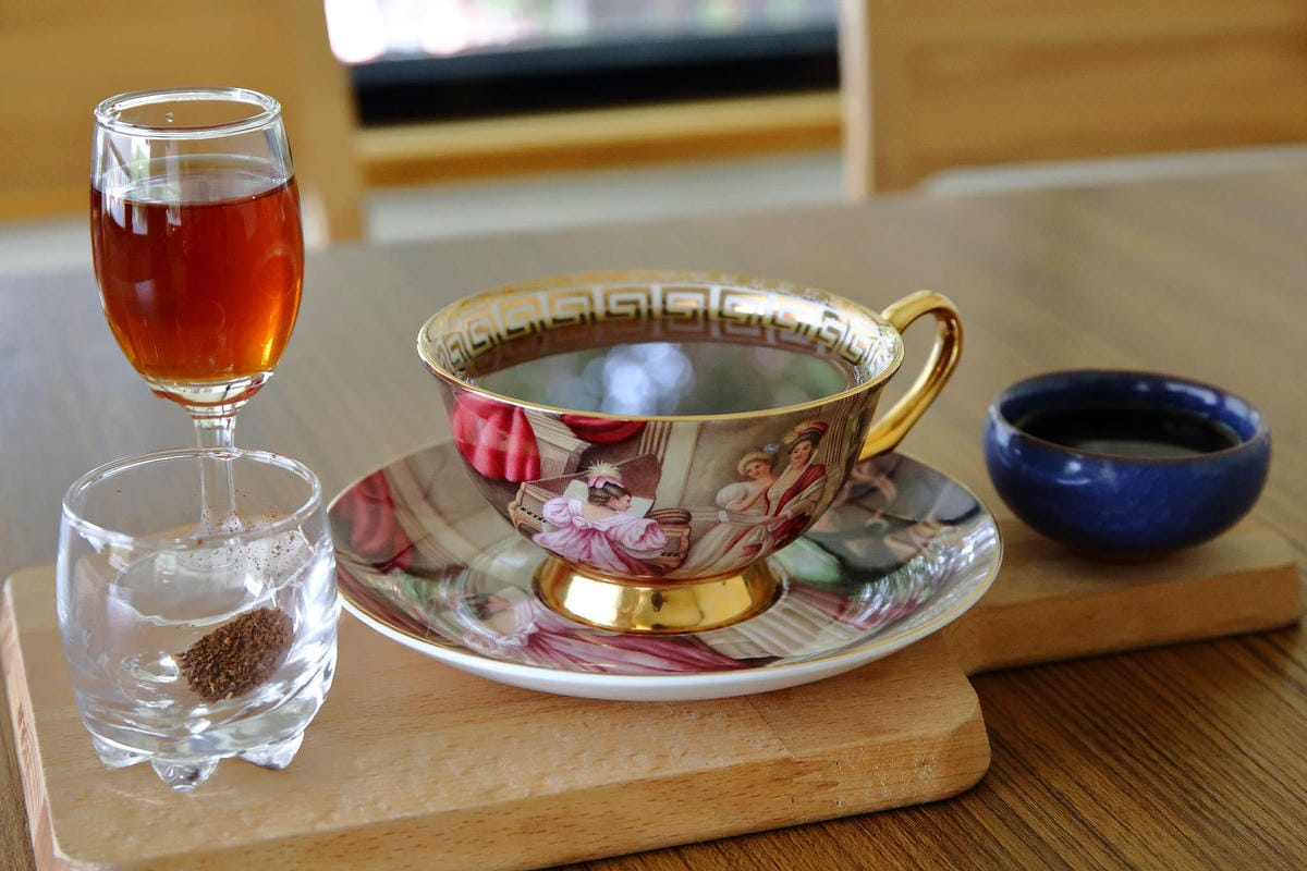 【食。中壢】迴憶cafe’〜河岸旁美麗的咖啡廳，摩艾冰磚可愛系冰品超萌登場！