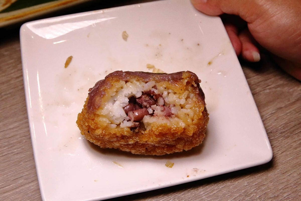 【食。台中】山鯨燒肉〜單點式燒肉精緻/豪華雙人套餐。櫻花樹下吃燒肉，濃濃的日式風味，超浪漫又好拍！