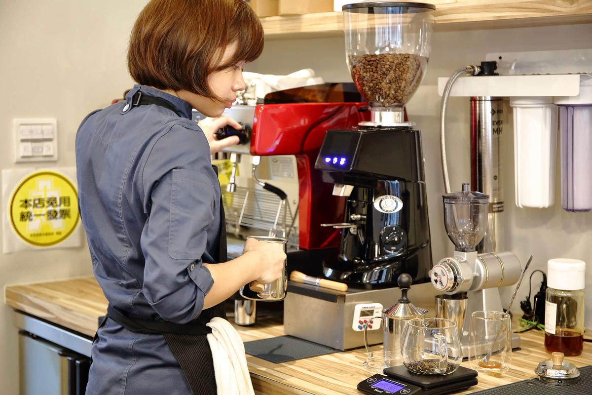 【食。台北】HERZMOMENT 笛瑟甜點工坊〜甜食控看過來！經典的法式甜點，你嘗過了嗎？(永春/象山)