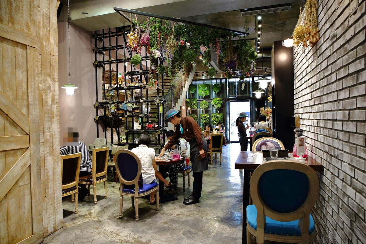 【食。桃園】梳子．Salud川味蔬食餐廳〜桃園最新IG打卡熱門餐廳。美炸了，原來素食可以這樣吃！(已歇業)