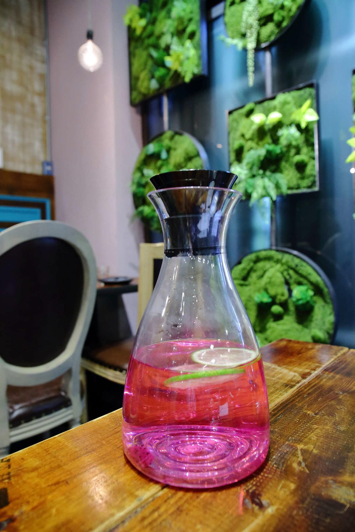 【食。桃園】梳子．Salud川味蔬食餐廳〜桃園最新IG打卡熱門餐廳。美炸了，原來素食可以這樣吃！(已歇業)