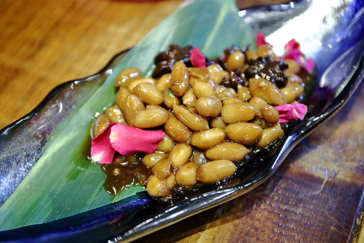 【食。桃園】梳子．Salud川味蔬食餐廳〜桃園最新IG打卡熱門餐廳。美炸了，原來素食可以這樣吃！(已歇業)