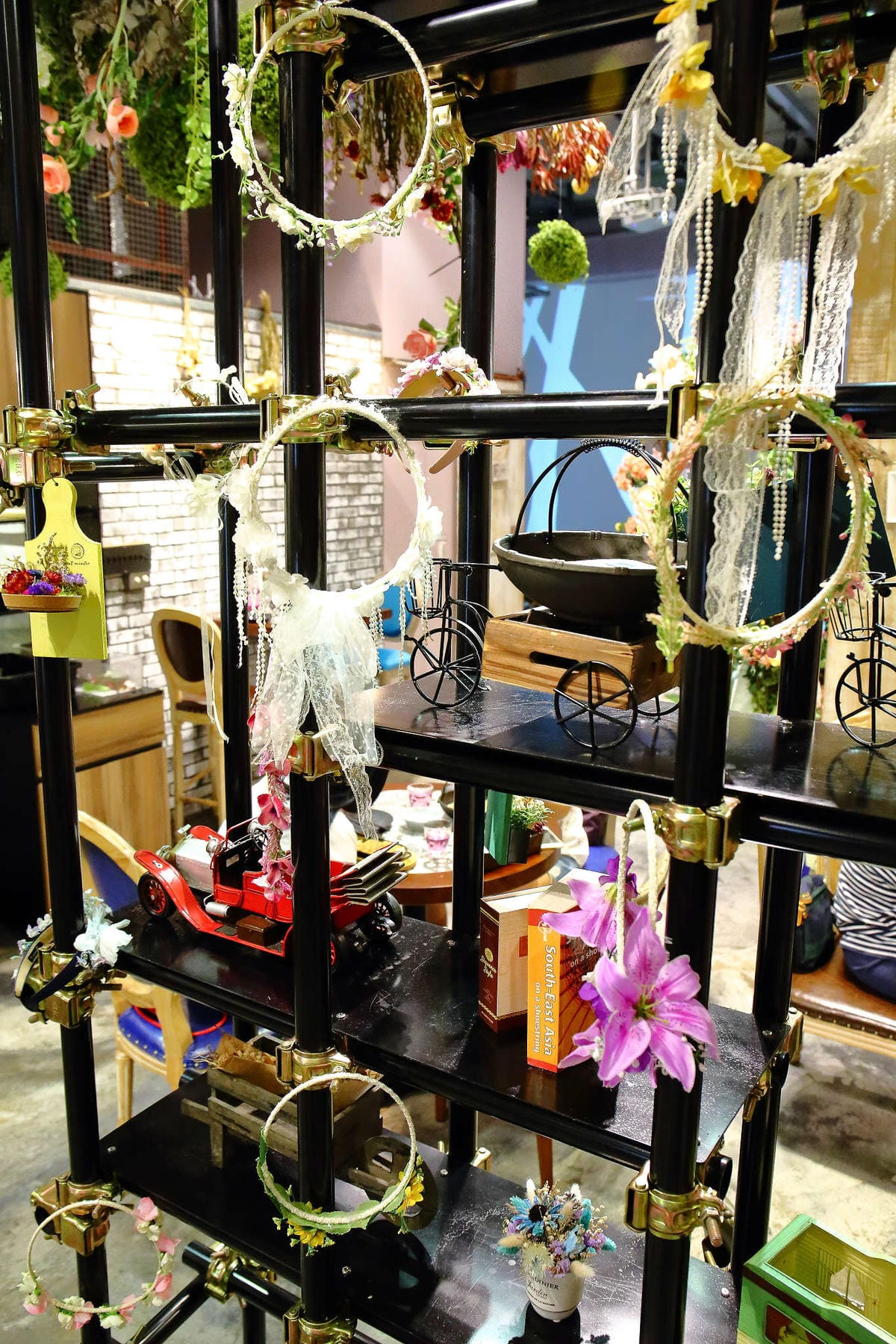 【食。桃園】梳子．Salud川味蔬食餐廳〜桃園最新IG打卡熱門餐廳。美炸了，原來素食可以這樣吃！(已歇業)