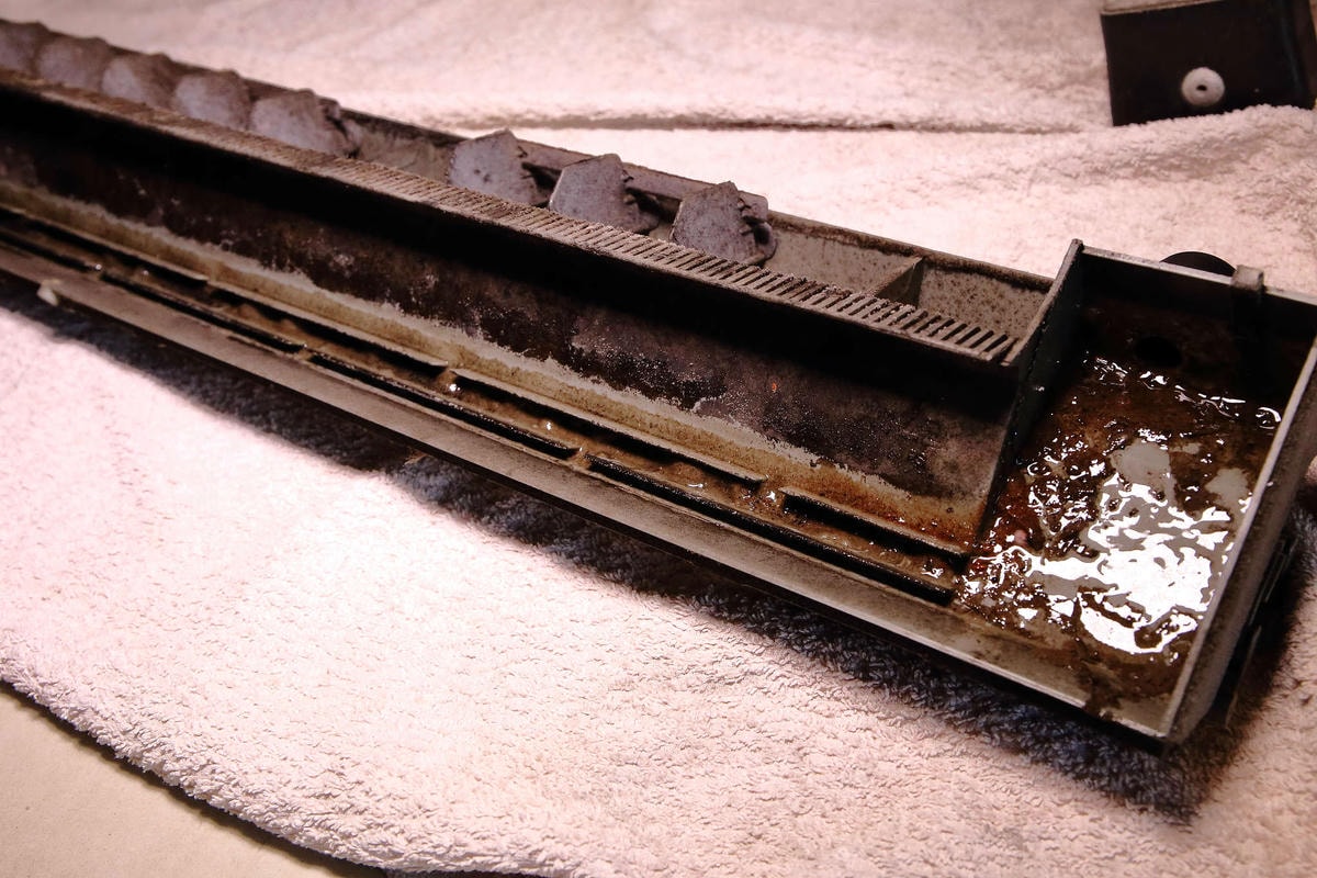 【清潔。台北】家必潔家事清潔〜最貼心的居家清潔服務,讓媽媽笑呵呵當女王。冷氣清洗/冷氣機保養/室內機清洗/分離式